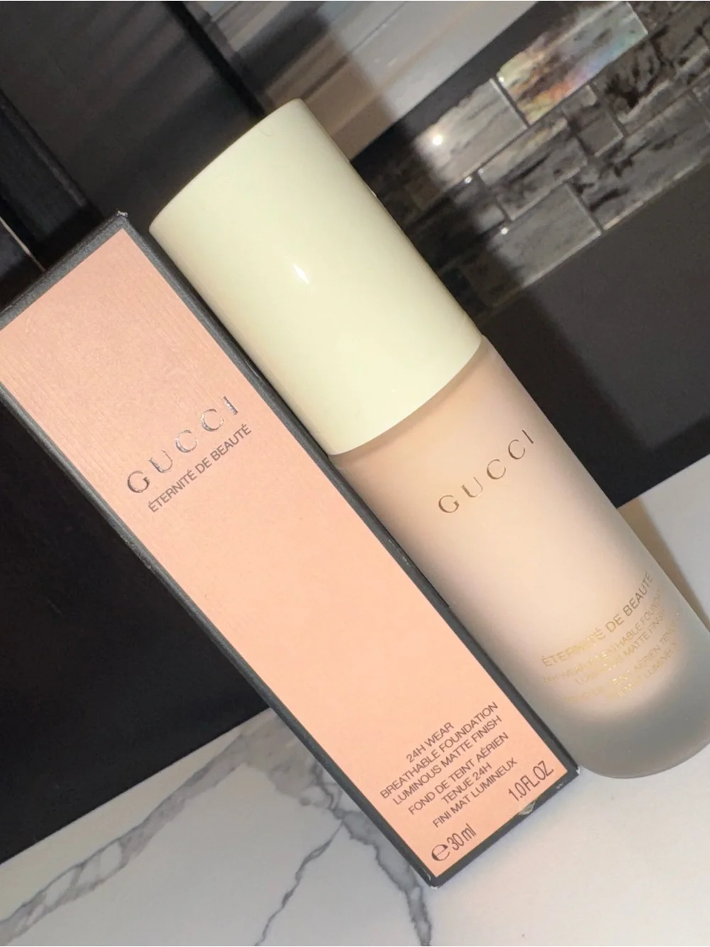 Gucci Éternité de Beauté 24H Luminous Matte Foundation 112C Fair 1 oz - NEW